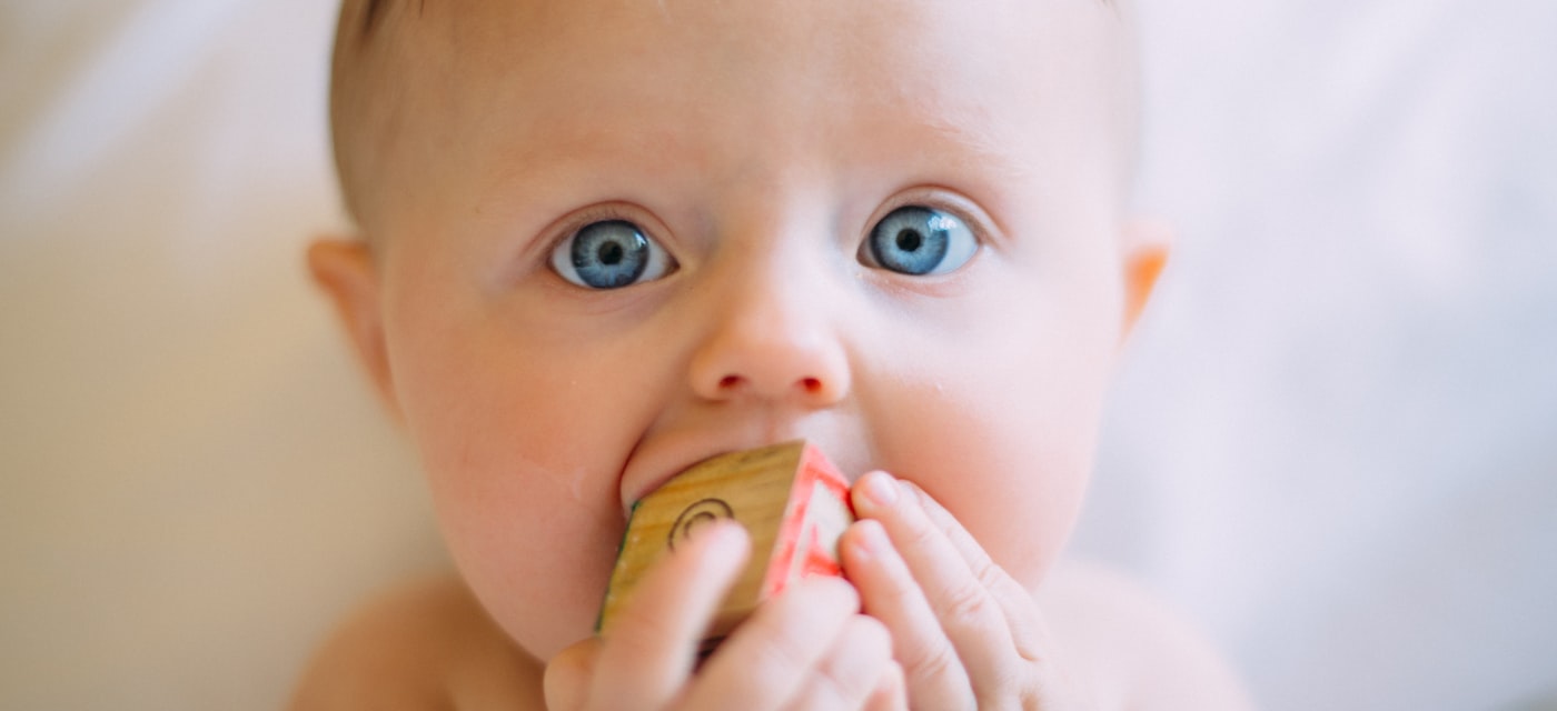 Baby Growth Milestone Tracker App: How to Log Weight, Length, and Developmental Stages