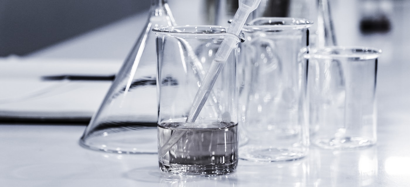 Phone Seismograph Accuracy vs Real Seismometers: What Can Your iPhone Actually Detect?